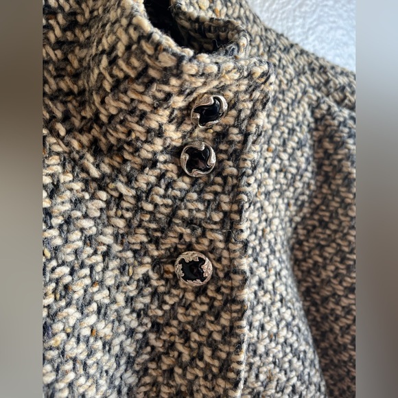 Vintage 100% Wool Coat Houndstooth Grey and Tan KAREN brand - Picture 9 of 10